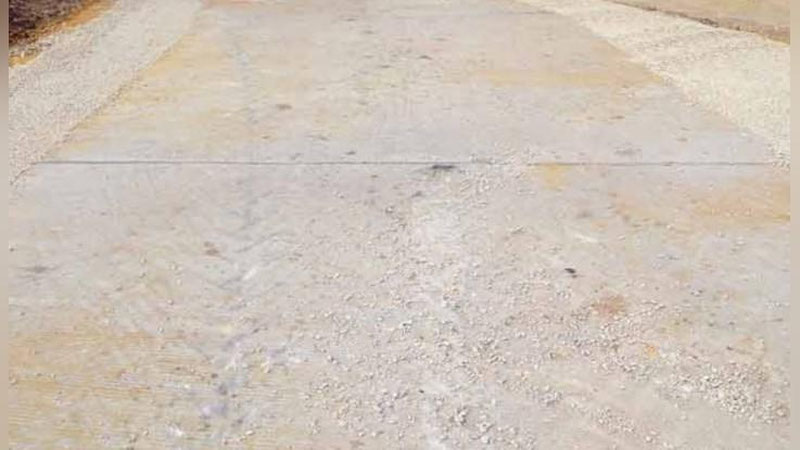 Изрображение 'Внутренние дороги в регионах улучшат с помощью цементобетонной смеси'