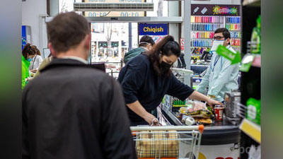 'Endi supermarket va boshqa yirik do`konlarga kirishda xaridorlar bepul qo`lqop bilan ta`minlanadi'ning rasmi