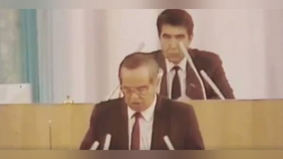 Изрображение 'РОВНО 26 ЛЕТ НАЗАД ИСЛАМ КАРИМОВ ОБЪЯВИЛ О НЕЗАВИСИМОСТИ УЗБЕКИСТАНА (ВИДЕО)'