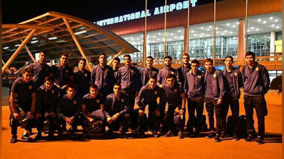 Изрображение 'СБОРНАЯ УЗБЕКИСТАНА ОТПРАВИЛАСЬ В ИРАН'