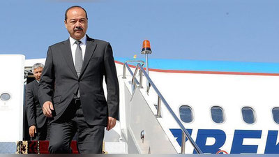 'Abdulla Aripov Dushanbega etib keldi'ning rasmi