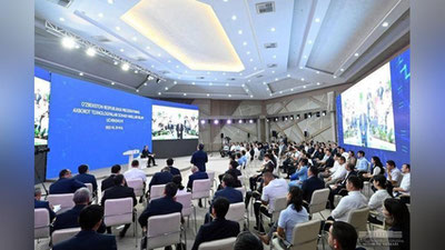Изрображение 'Президент Шавкат Мирзиёев посетил IT-академию «Astrum» в Юкоричирчикском районе'
