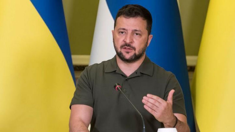 'Zelenskiy Prigojin samolyotining qulashiga munosabat bildirdi (video)'ning rasmi