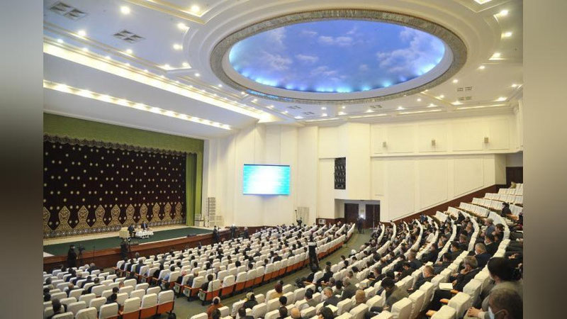 Изрображение 'Глава Минздрава: "Каждый больной под нашим контролем"'