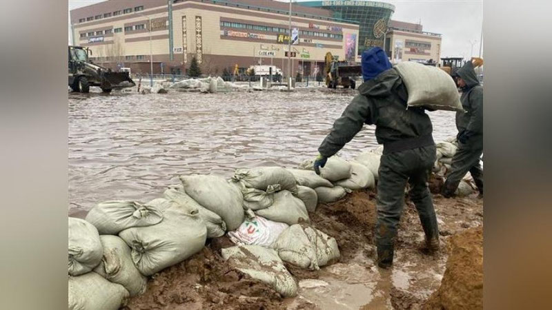 Изрображение 'В Казахстане из-за наводнений эвакуировали около 13 тысяч человек'