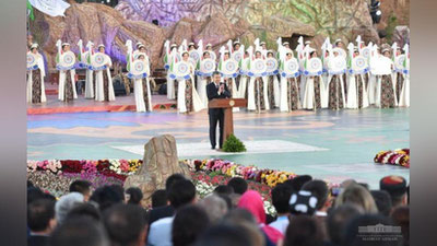 'Xalqaro baxshichilik festivali xalq ijodining nodir namunalarini avlodlarga bezavol etkazadi (foto)'ning rasmi