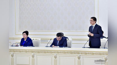 Изрображение 'Президент поручил закупить 300 тысяч экспресс-тестов и 500 аппаратов ИВЛ'