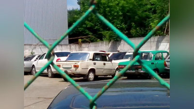 'Endi karantin talablari buzilganda, avtomobilni jarima maydonchasiga majburiy joylashtirish mumkin bo`ldi'ning rasmi