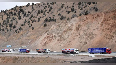 Изрображение 'АВТОКАРАВАН ИЗ УЗБЕКИСТАНА БЛАГОПОЛУЧНО ПРИБЫЛ В КИТАЙ (ФОТО)'