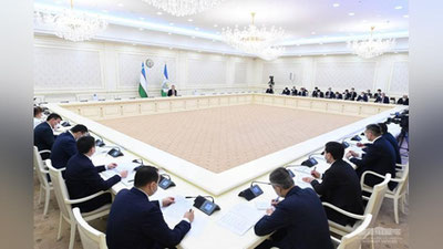 Изрображение 'На совещании с Президентом определены три направления развития сферы услуг'