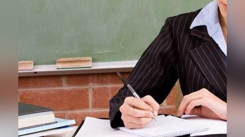 'Pedagoglar mehnatiga haq to`lash qoidalari yangi qonunga kiritilmoqda'ning rasmi