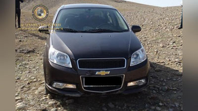 'Farg`onada sobiq qaynonasining avtomashinasini olib qochgan shaxs qo`lga olindi'ning rasmi