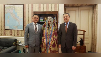 '“Xalqaro milliy liboslar festivali“ning navbatdagisi Italiyaning “Qirol saroyi“da o`tishi mumkin'ning rasmi