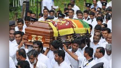 'Shri-Lankada terakt qurbonlarini dafn etish marosimlari bo`lib o`tmoqda 'ning rasmi