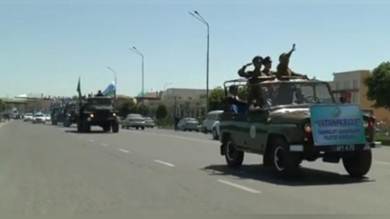 Изрображение 'АВТОПРОБЕГ В САМАРКАНДЕ В ЧЕСТЬ ПОБЕДЫ НАД ФАШИЗМОМ: ВИДЕО'