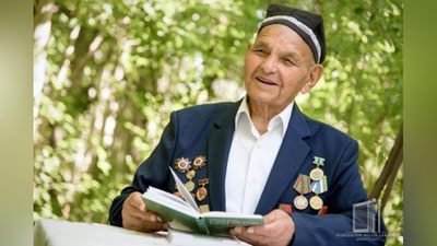 'Bayram dasturida atoqli shoir va san`atkorlarimizning she`r va qo`shiqlariga keng o`rin berilgan 'ning rasmi