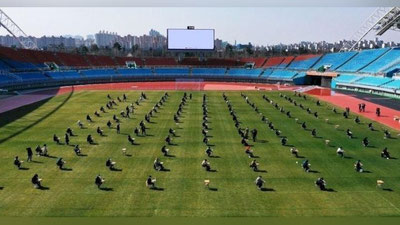 'Ertaga 2 sentyabrdan boshlab O`zbekistonda ochiq maydonlarda imtihonlar boshlanadi'ning rasmi