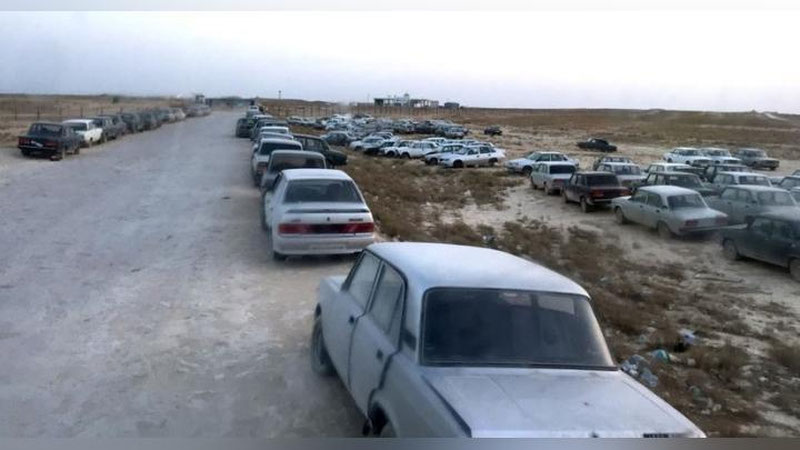 'Yuzlab yangi Lada avtomobillari 5 yildan beri cho`lda turibdi...'ning rasmi