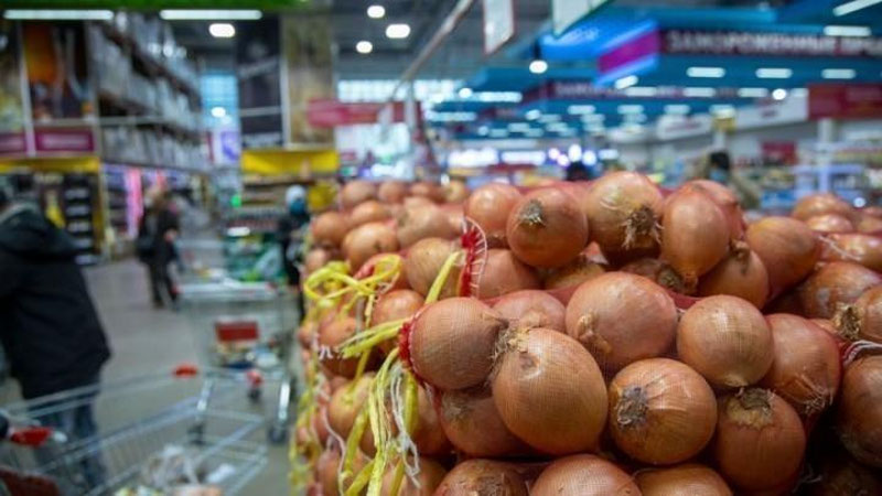 Изрображение 'Оптовые цены на лук в Узбекистане снижаются'