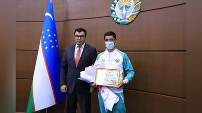 'Tokio-2020 Olimpiya va Paralimpiya o`yinlariga yo`llanma olganlar taqdirlanishdi'ning rasmi