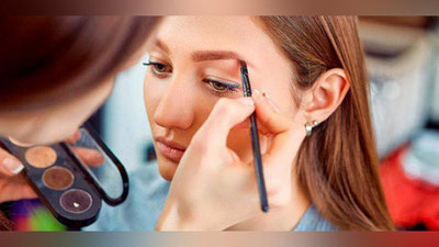 '​Diqqat, vizajistlar ogohlantiradi!'ning rasmi