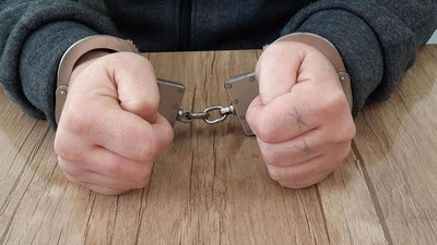 Изрображение 'В Самарканде раскрыли рэкетиров, вымогавших деньги у таксистов'