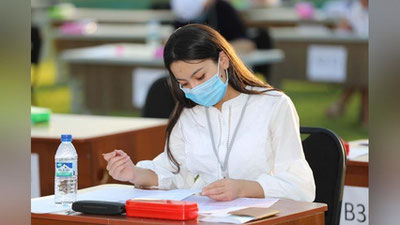 'Endi imtihonsiz o`qishga kirish imtiyozi bor abiturientlar kvotaga ta`sir qilmaydi'ning rasmi