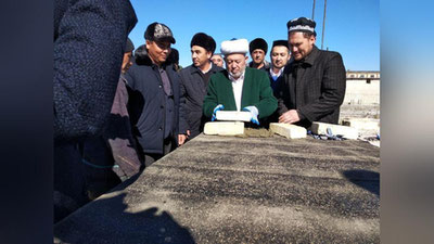 'Qorovulbozor tumanidagi  yangi masjidga tamal toshi qo`yildi 'ning rasmi