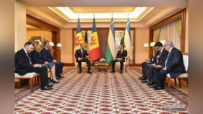'O`zbekiston va Moldova Prezidentlarining uchrashuvi bo`lib o`tdi'ning rasmi