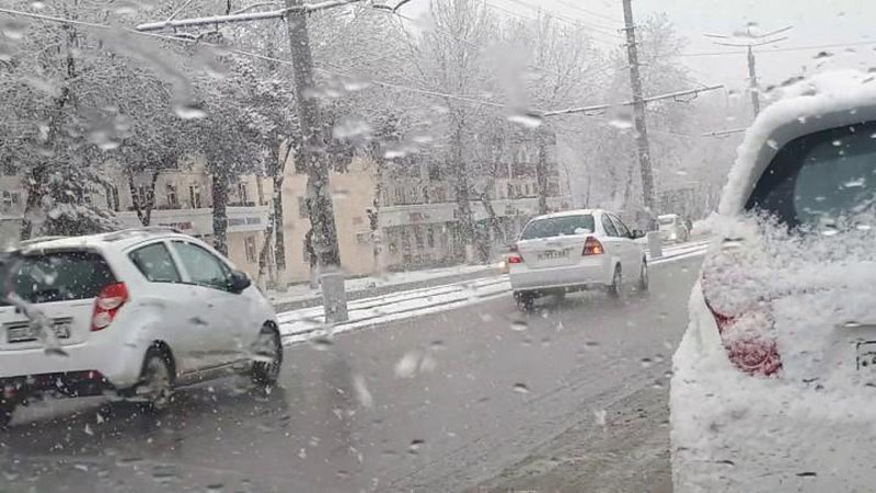 'Ertaga O`zbekistonning ayrim joylarida qor yog`ishi mumkin — "O`zgidromet"'ning rasmi