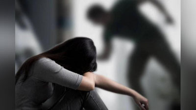 'Қонунчилик ҳужжатларига "хотин-қизларни таъқиб этиш" тушунчаси киритилади'ning rasmi