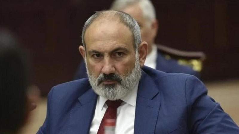 'Armaniston hukumati yig`ilishi chog`ida chiroqlar o`chdi'ning rasmi