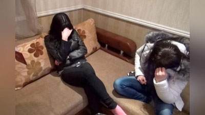 'Samarqandda 44 yoshli xotin 12 nafar ayoldan pasportlarini tortib olib, 2018 yildan buyon foxishalikka majburlab kelgani aniqlandi'ning rasmi