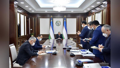 Изрображение 'Президенту представили перспективные проекты в нефтегазохимической сфере'