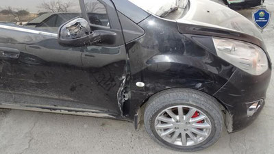 Изрображение 'В Намангане четверо подростков угнали "Спарк" и попали в ДТП'