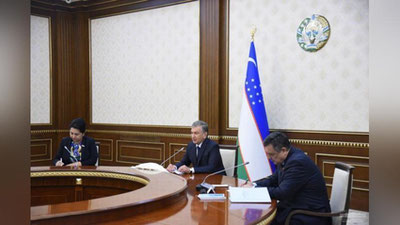 'Siyosiy partiyalar demokratik jarayonlarning faol ishtirokchisiga aylanishi kerak'ning rasmi