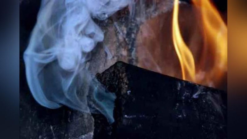 'Bolalar nazoratsiz qoldirilishi natijasida tutundan zaharlandi'ning rasmi