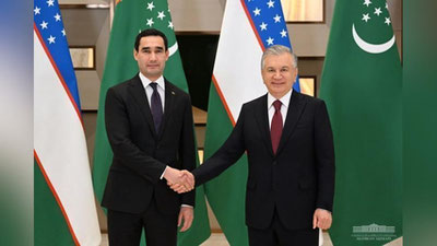 Изрображение 'Шавкат Мирзиёев провел встречу с Сердаром Бердымухамедовым'