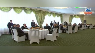 Изрображение 'ШАВКАТ МИРЗИЁЕВ ПРИНЯЛ УЧАСТИЕ В ПОМИНАЛЬНОМ МЕРОПРИЯТИИ (ВИДЕО)'