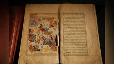 '"Равзатус-сафо". Нодир қўлёзма Россияда ўзбек олимларига кўрсатилади'ning rasmi