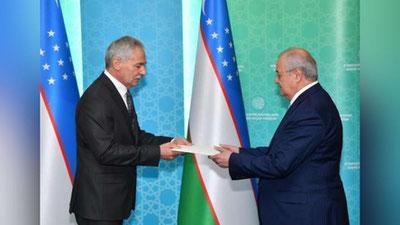 'Tashqi ishlar vaziri Dyulu Kovachni qabul qildi'ning rasmi