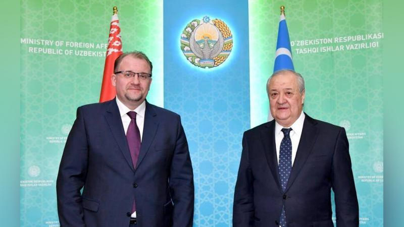 Изрображение 'Глава МИД пригласил белорусскую делегацию на конференцию в Ташкент'