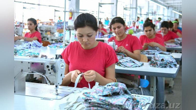 '2018 йилда Ўзбекистонда оғир шароитда яшаётган 10 минг аёл иш билан таъминланади'ning rasmi