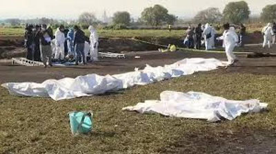 'Meksikada yonilg`i quvurining portlashi oqibatida odamlar halok bo`ldi'ning rasmi