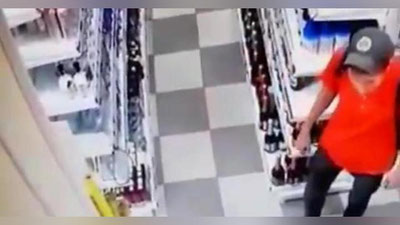 'Raqqos-o`g`ri Maykl Jekson uslubida o`g`irlik sodir etdi (Video)'ning rasmi