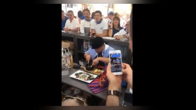 Изрображение 'ФРАНЦУЗСКИЙ МЭР СЪЕЛ КРЫСУ ПОСЛЕ ПОРАЖЕНИЯ «ПСЖ» В ЛИГЕ ЧЕМПИОНОВ (ВИДЕО)'