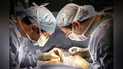 'Беморларининг жигарига дастхат қўйган жарроҳ жарима билан қутулиб қолди'ning rasmi