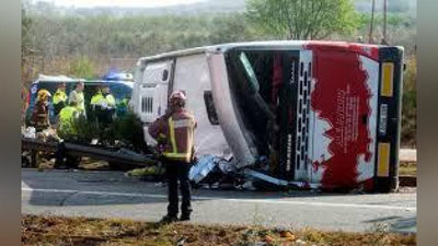 'Shvesariyada germaniyalik sayyohlar bo`lgan avtobus halokatga uchradi'ning rasmi