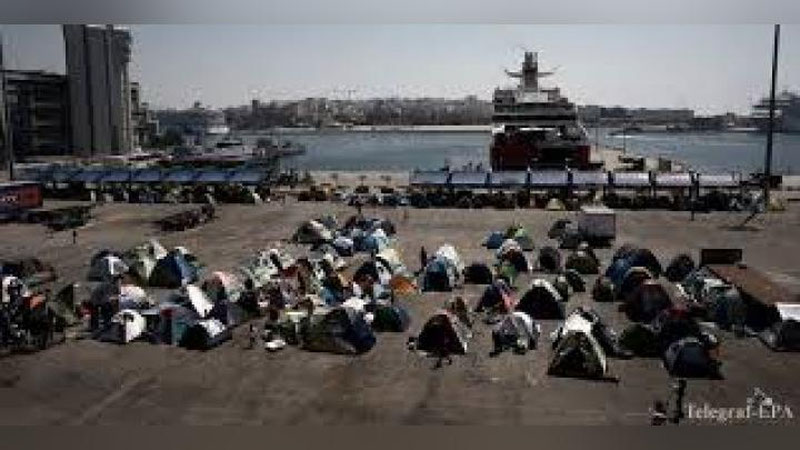 'Gresiya qochoqlarni qabul qiladi'ning rasmi