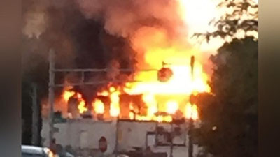 'Qarshida yonilg`i bakiga gaz kondensatini quyayotgan vaqtda traktor portlab ketdi'ning rasmi